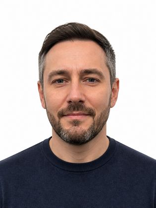 Портрет 3×4 с естественным возрастом — какое фото на пенсионное удостоверение