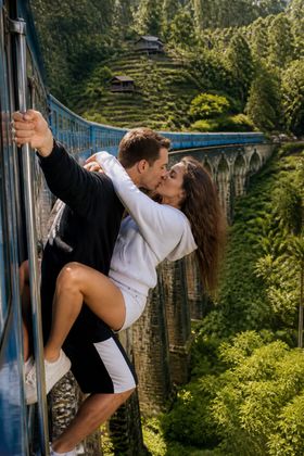 Экстремальное фото — Парная фотосессия из двух отдельных фото — вдвоём в одном кадре